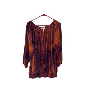 Dressbarn Woman Plus 2X Burnt Orange Pullover With 3 Buttons And Silver Sequence